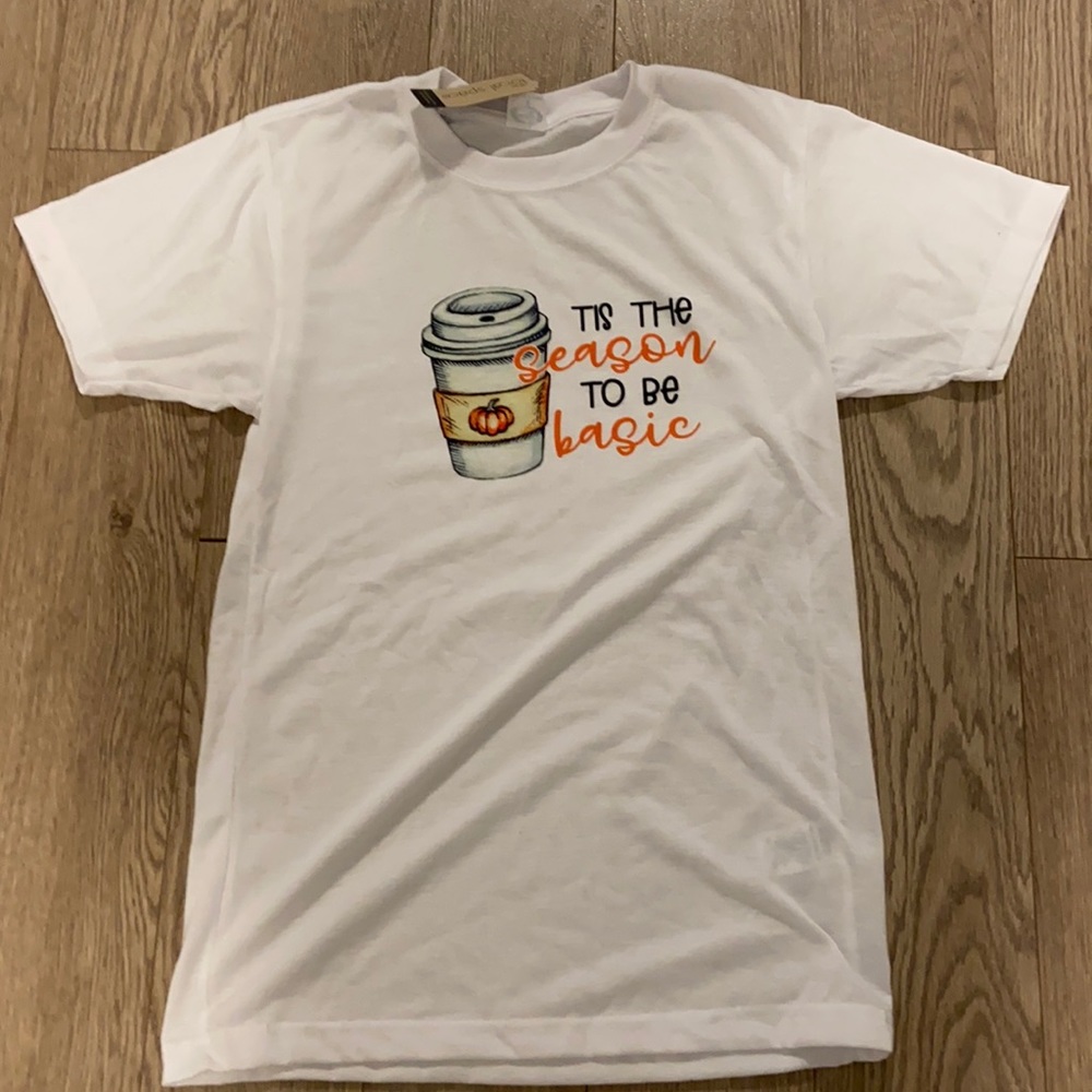 Women’s Tee in size S